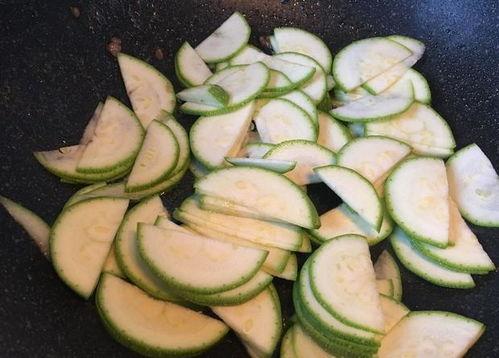 瓜吃不长肉,揭秘“瓜吃不长肉”的神奇饮食法